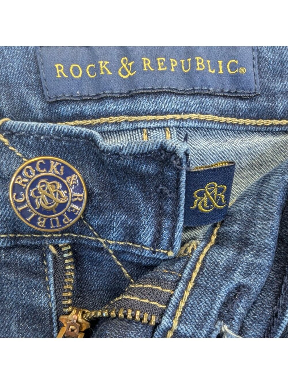 Rock & Republic Womens Size 12 Jeans Blue Denim Classic Fit Embellished Pockets - Picture 5 of 12